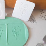 Dama sa ružom modla