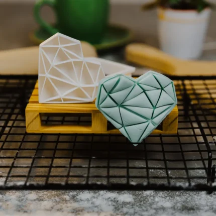 Srce sa apstraktnom šarom ljubavna modla