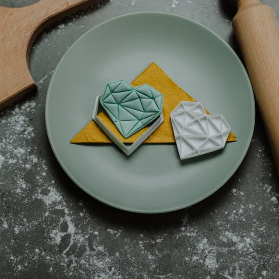 Srce sa apstraktnom šarom modlica